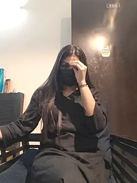 Snapshot of Sonam-378 chatting on March 12, 2025, 5:49 pm Sonam-378 online show from March 12, 2025, 5:49 pm