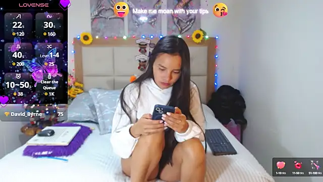 Snapshot of valentina_hearts chatting on January 7, 2025, 3:24 am valentina hearts online show from January 7, 2025, 3:24 am