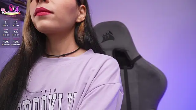 little-eli online show from November 14, 2025, 7:06 pm