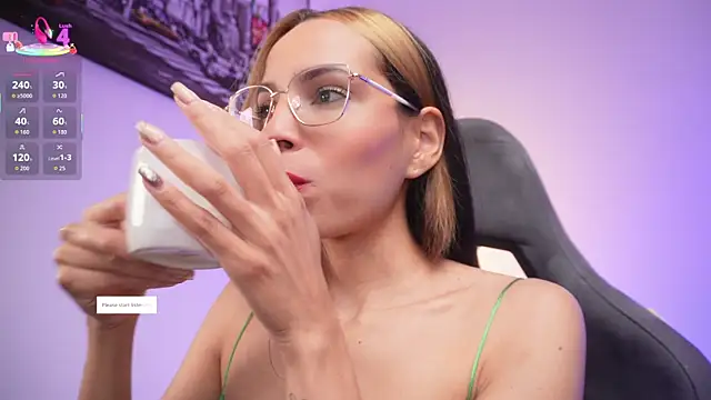 little-eli online show from November 28, 2025, 7:14 pm