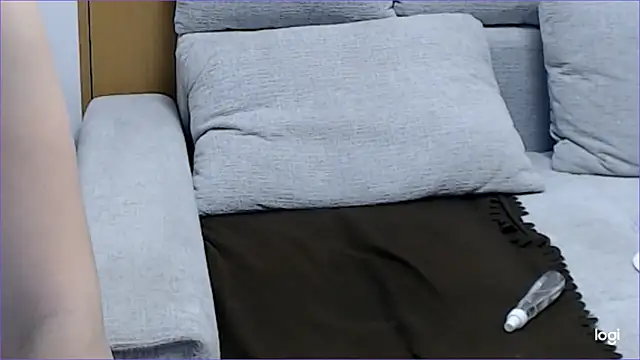 Snapshot of VioletaFlower7 chatting on March 17, 2026, 8:39 am VioletaFlower7 online show from March 17, 2026, 8:39 am