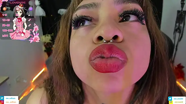 Snapshot of zoesullivan chatting on November 2, 2025, 9:36 am zoesullivan online show from November 2, 2025, 9:36 am