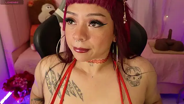 Snapshot of zoesullivan chatting on April 16, 2026, 9:32 am zoesullivan online show from April 16, 2026, 9:32 am