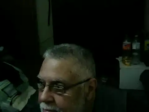 100Tauros online show from May 25, 2026, 9:02 pm