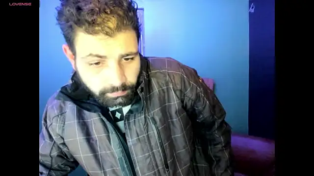 Snapshot of savage_daddyy chatting on February 5, 2025, 11:17 pm savage daddyy online show from February 5, 2025, 11:17 pm