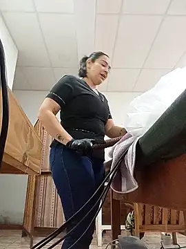 XGabrielaXX online show from November 1, 2025, 2:11 pm