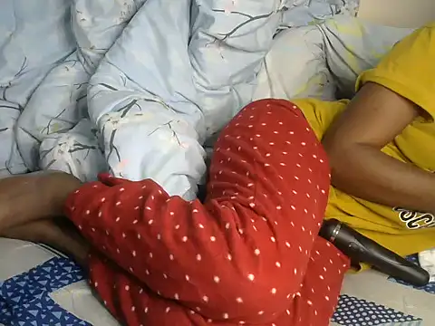 StacyGee24 online show from November 5, 2025, 10:24 pm