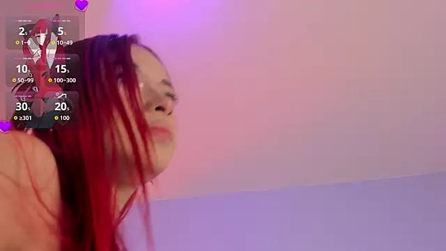 SkinnyFoxy online show from December 18, 2025, 7:29 pm