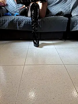 M87HOT online show from March 12, 2026, 3:05 pm