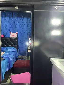 Abigailfoxx online show from May 7, 2026, 1:54 am