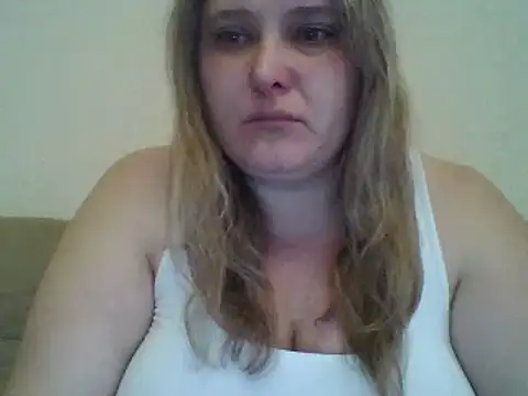 ParisMimi online show from February 18, 2026, 7:17 am