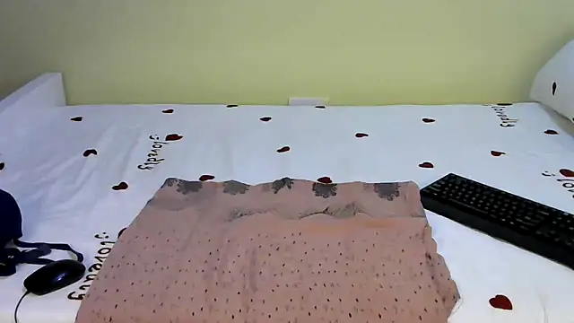 Snapshot of judy_the_booty chatting on October 22, 2025, 12:59 pm judy the booty online show from October 22, 2025, 12:59 pm