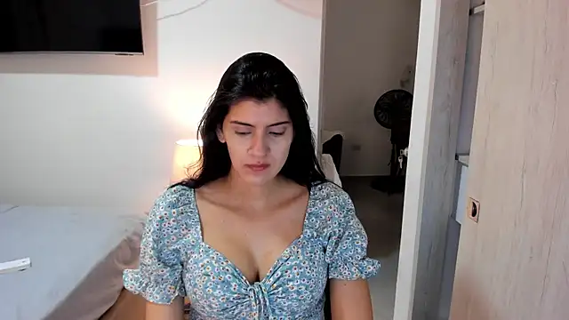 Snapshot of misstoya chatting on September 15, 2025, 4:40 pm misstoya online show from September 15, 2025, 4:40 pm