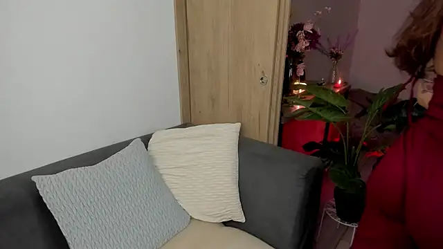 Snapshot of pamela__mar chatting on November 10, 2025, 6:46 pm pamela mar online show from November 10, 2025, 6:46 pm