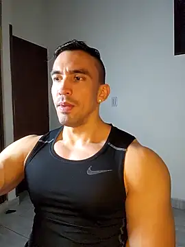 Snapshot of jhay-crux chatting on December 22, 2025, 10:21 pm jhay-crux online show from December 22, 2025, 10:21 pm