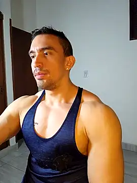 Snapshot of jhay-crux chatting on January 7, 2026, 10:15 pm jhay-crux online show from January 7, 2026, 10:15 pm