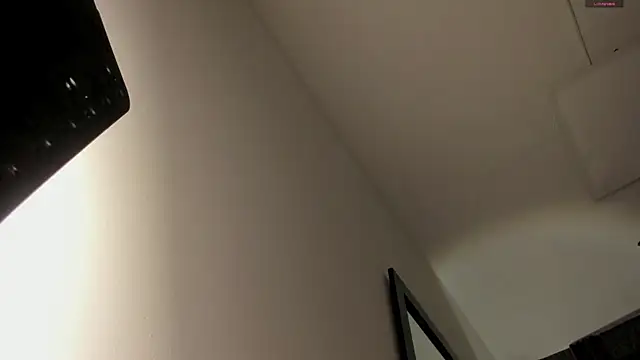 Snapshot of selene_red_ chatting on November 11, 2025, 1:39 pm selene red online show from November 11, 2025, 1:39 pm