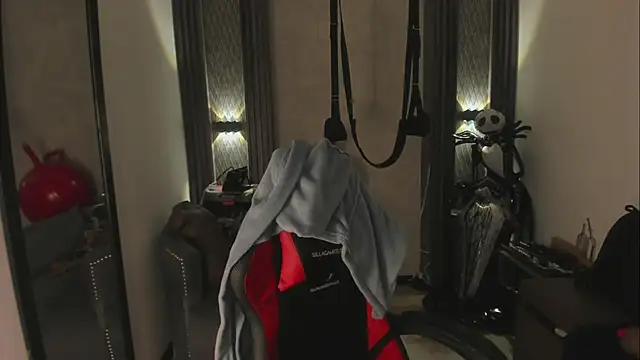 Snapshot of selene_red_ chatting on December 14, 2025, 5:07 pm selene red online show from December 14, 2025, 5:07 pm