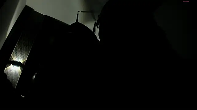 Snapshot of selene_red_ chatting on November 10, 2025, 1:49 pm selene red online show from November 10, 2025, 1:49 pm