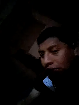 Snapshot of Riatatuil chatting on November 6, 2025, 8:40 am Riatatuil online show from November 6, 2025, 8:40 am