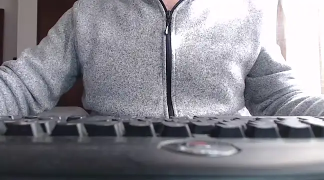 cd for love online show from March 9, 2025, 3:38 pm