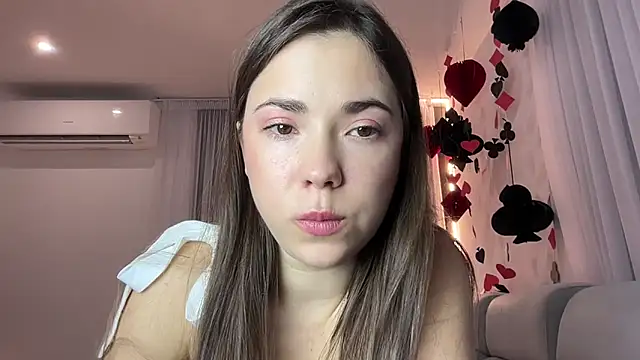 Mika Miller online show from April 28, 2026, 10:14 pm