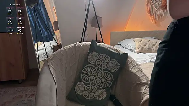 Snapshot of jennetdoll chatting on October 6, 2025, 12:28 pm jennetdoll online show from October 6, 2025, 12:28 pm