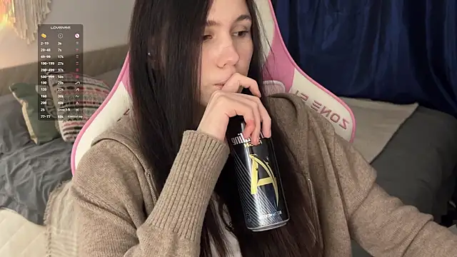 Snapshot of jennetdoll chatting on March 9, 2025, 6:00 pm jennetdoll online show from March 9, 2025, 6:00 pm