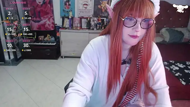 Snapshot of Avril2001 chatting on December 3, 2025, 2:45 am Avril2001 online show from December 3, 2025, 2:45 am