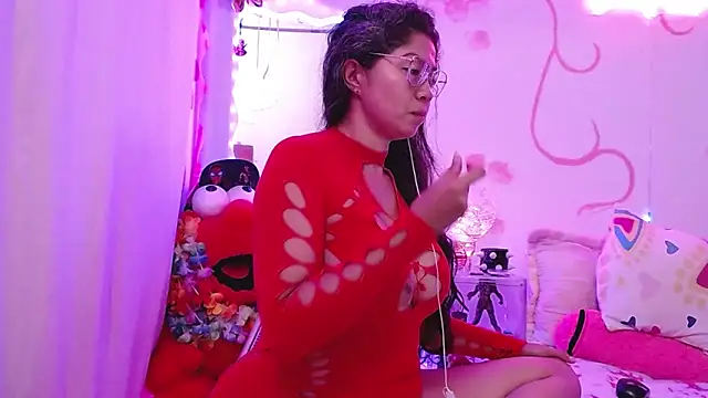 dainaflowers online show from March 8, 2026, 4:38 am