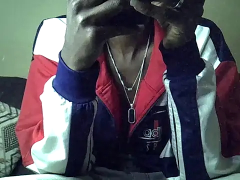 Snapshot of Delicious-D chatting on April 30, 2026, 8:27 pm Delicious-D online show from April 30, 2026, 8:27 pm