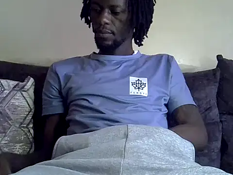 Snapshot of Delicious-D chatting on April 9, 2026, 7:03 am Delicious-D online show from April 9, 2026, 7:03 am