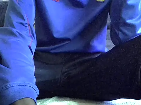 Snapshot of Delicious-D chatting on March 29, 2026, 6:48 am Delicious-D online show from March 29, 2026, 6:48 am