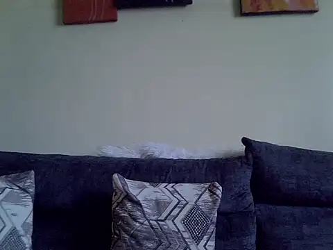 Snapshot of Delicious-D chatting on December 18, 2025, 7:46 am Delicious-D online show from December 18, 2025, 7:46 am