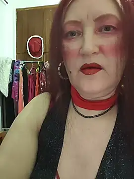 SabrinaXlovess online show from May 5, 2026, 4:54 pm