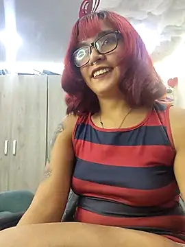 Snapshot of amy_suck chatting on February 28, 2025, 3:04 am amy suck online show from February 28, 2025, 3:04 am