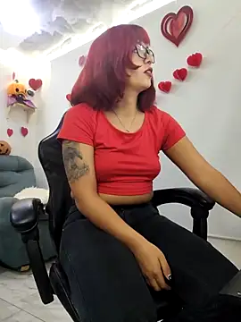 Snapshot of amy_suck chatting on February 12, 2025, 10:48 pm amy suck online show from February 12, 2025, 10:48 pm