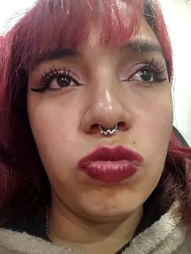 Snapshot of amy_suck chatting on February 14, 2025, 5:46 pm amy suck online show from February 14, 2025, 5:46 pm