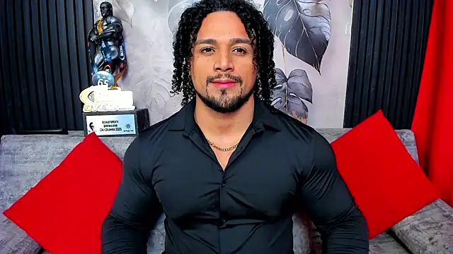 Snapshot of MikeEstevess chatting on March 8, 2026, 7:55 am MikeEstevess online show from March 8, 2026, 7:55 am