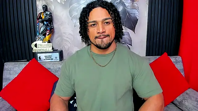 Snapshot of MikeEstevess chatting on February 10, 2026, 7:51 am MikeEstevess online show from February 10, 2026, 7:51 am