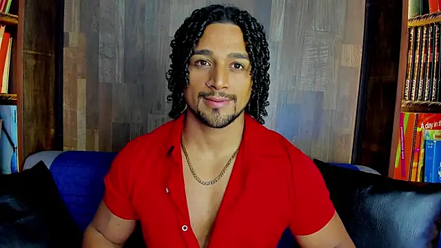 Snapshot of MikeEstevess chatting on February 22, 2025, 3:23 am MikeEstevess online show from February 22, 2025, 3:23 am