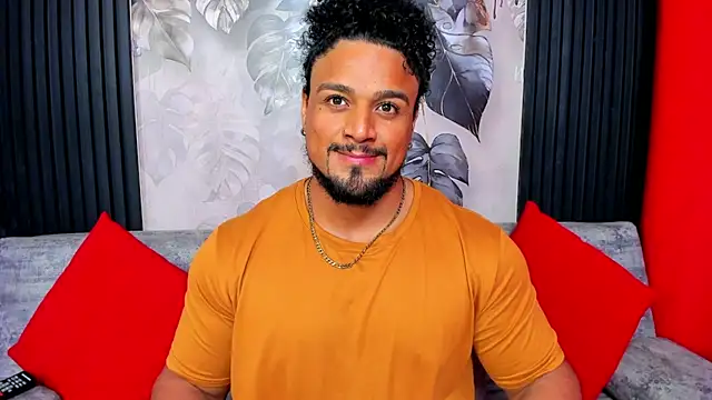 Snapshot of MikeEstevess chatting on April 12, 2026, 6:38 am MikeEstevess online show from April 12, 2026, 6:38 am