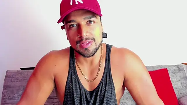 Snapshot of MikeEstevess chatting on February 9, 2025, 11:04 am MikeEstevess online show from February 9, 2025, 11:04 am