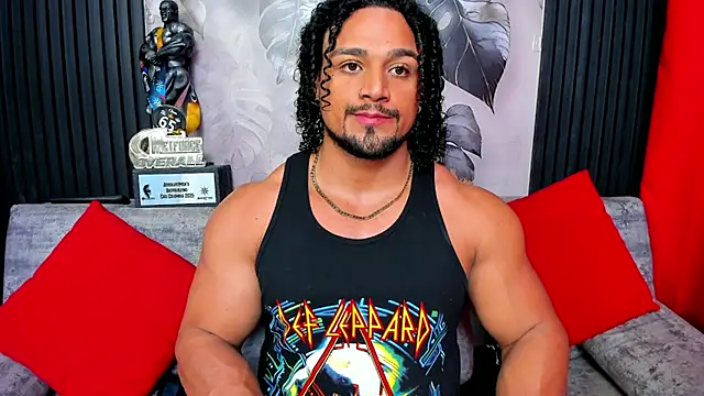 Snapshot of MikeEstevess chatting on March 11, 2026, 8:30 am MikeEstevess online show from March 11, 2026, 8:30 am