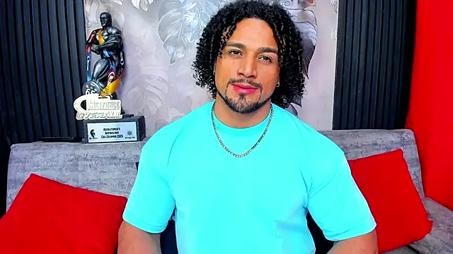 Snapshot of MikeEstevess chatting on February 8, 2026, 5:38 am MikeEstevess online show from February 8, 2026, 5:38 am