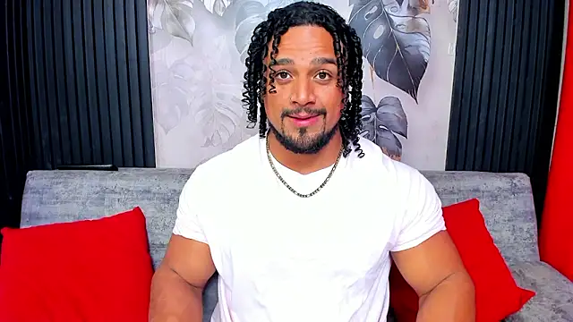 Snapshot of MikeEstevess chatting on March 28, 2026, 4:08 pm MikeEstevess online show from March 28, 2026, 4:08 pm