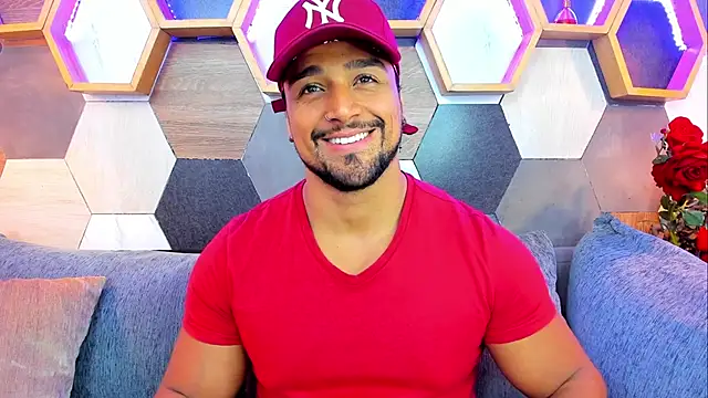 Snapshot of MikeEstevess chatting on February 6, 2025, 11:53 am MikeEstevess online show from February 6, 2025, 11:53 am
