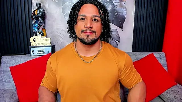 Snapshot of MikeEstevess chatting on March 17, 2026, 11:35 am MikeEstevess online show from March 17, 2026, 11:35 am