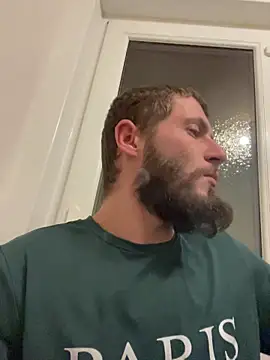 jimmyy  online show from December 2, 2025, 8:32 pm