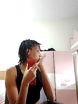 StarBarbiee online show from November 28, 2025, 7:52 am